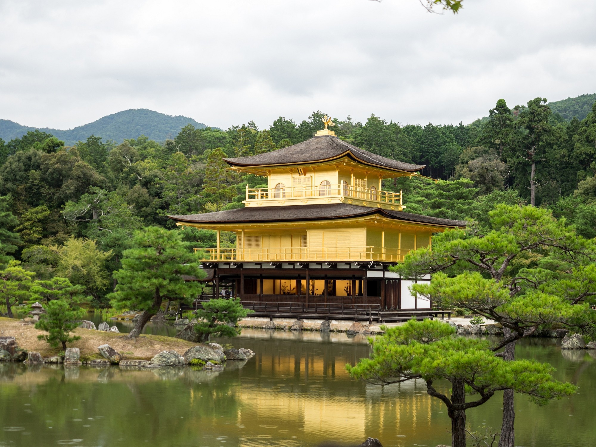 Goldener Tempel Kinkaku-ji in Kyoto